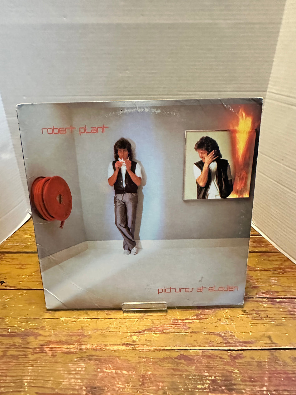 (Used) Robert Plant - Pictures at Eleven